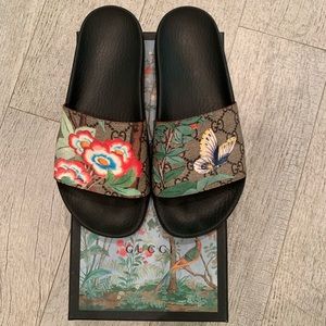 Gucci Shoes - Gucci Tian Supreme Slide Sandal Gucci Shoes - Gucci Tian Supreme Slide Sandal